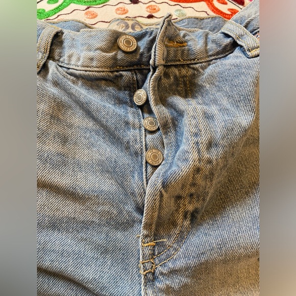 We the free cut off destroyed shorts - Picture 7 of 9